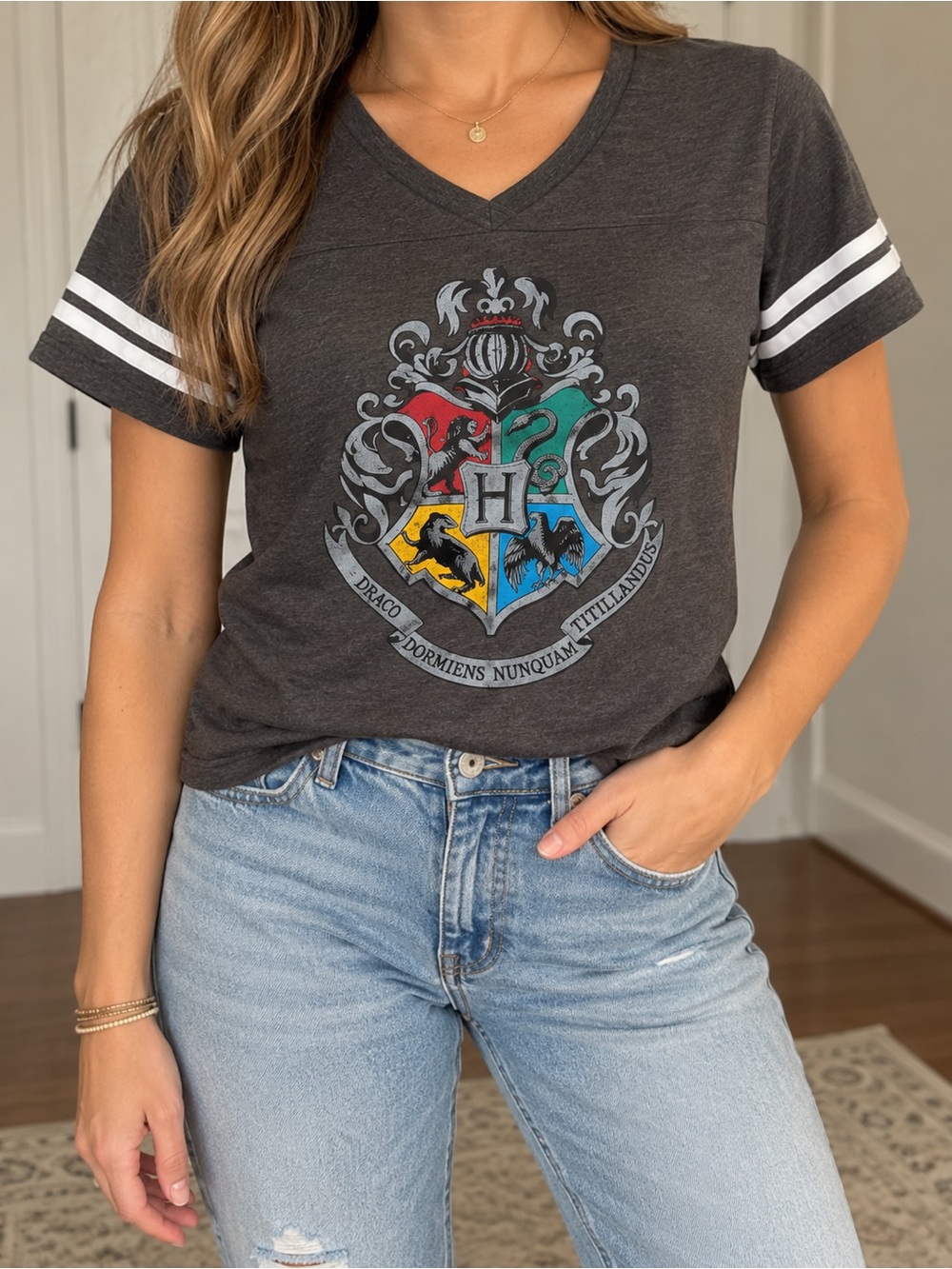 Harry Potter Hogwarts Crest Varsity Stripe V-Neck Tee Women’s Medium Gray